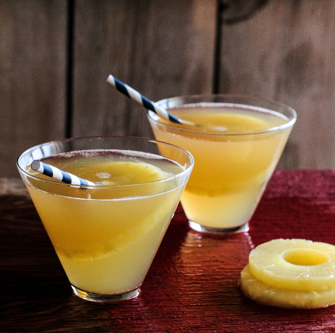 Sparkling Pineapple Rum Cocktail